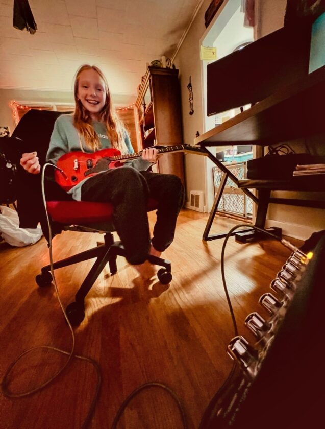 Gibson x Loog SG guitar